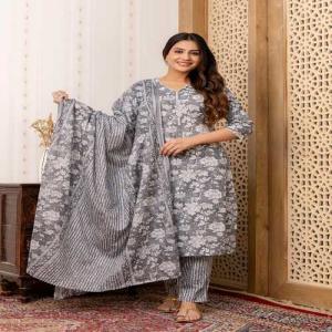 Kurti with pant and dupatta