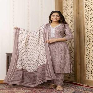 Kurti with pant and dupatta